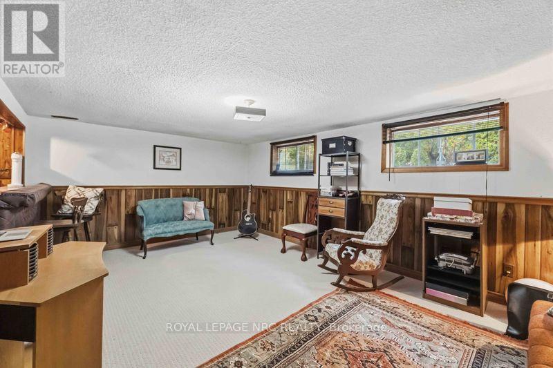15756 NIAGARA PARKWAY - 12
