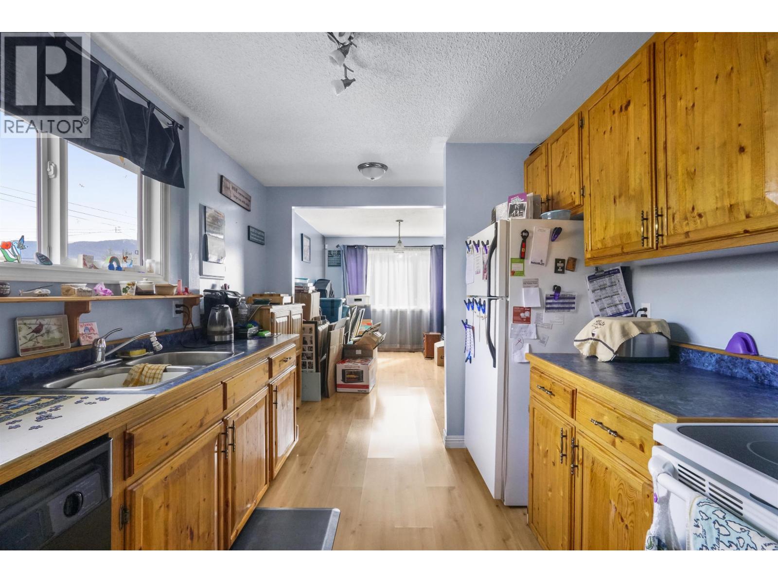 60 SWALLOW STREET - 7