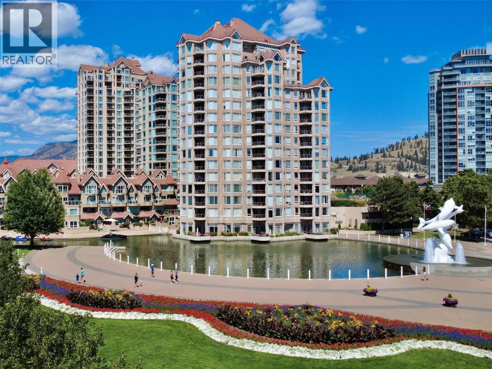 302 1160 Sunset Drive, Kelowna