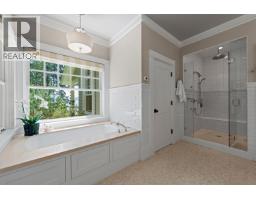 814 Beechwood Drive, Mayne Island, BC V0N2J2 Photo 21