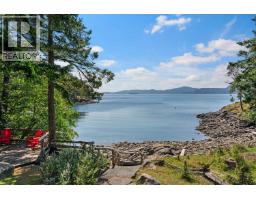 814 Beechwood Drive, Mayne Island, BC V0N2J2 Photo 33
