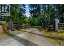 814 Beechwood Drive, Mayne Island, BC V0N2J2 Photo 37