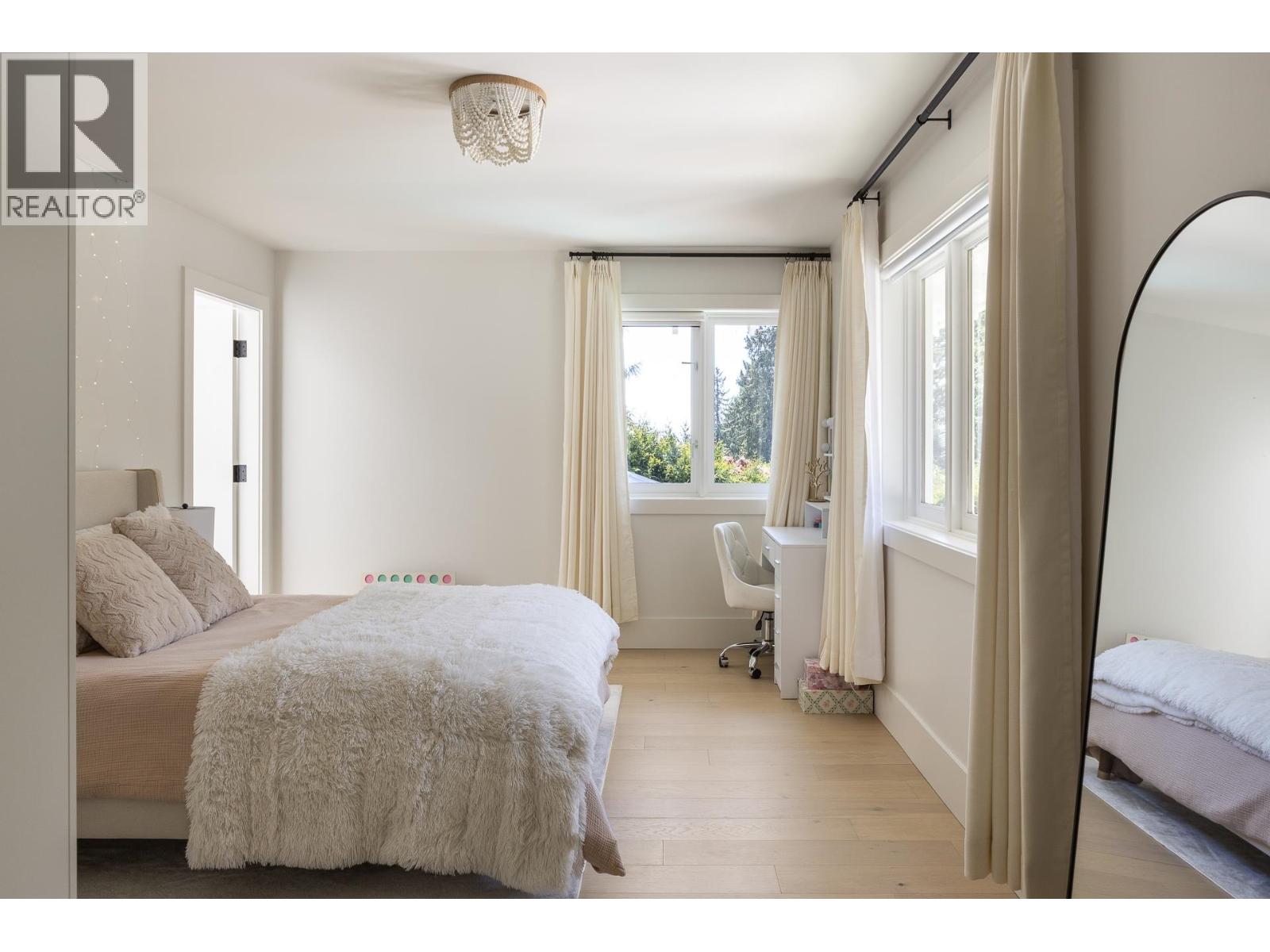 1411 29TH STREET, West Vancouver
