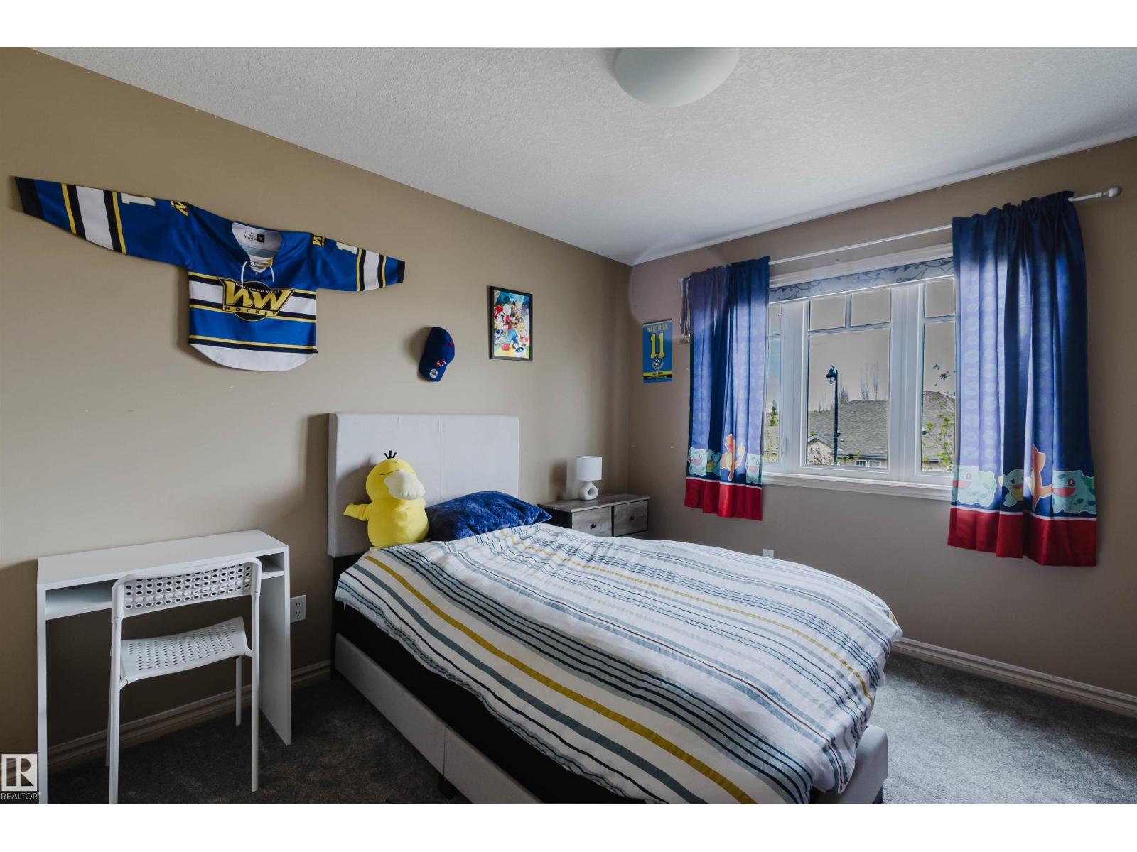 5623 206 ST NW - 25