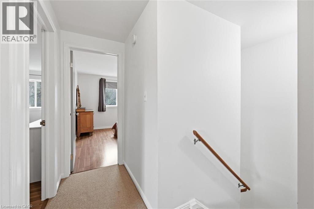 712 AUBURN Crescent, Burlington, Ontario, L7L5B2 — Photo 31