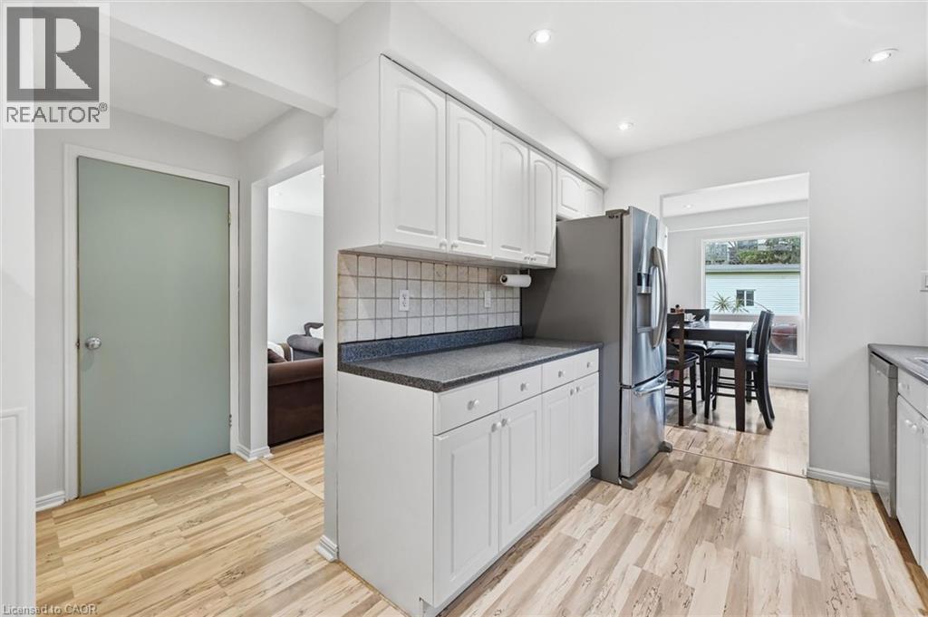 712 AUBURN Crescent, Burlington, Ontario, L7L5B2 — Photo 22