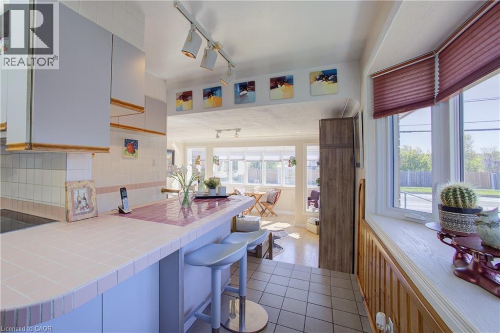 766 GARDEN Street, Cambridge, Ontario, N3H4E6 — Photo 10