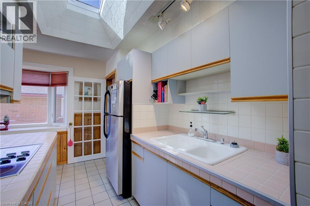 766 GARDEN Street, Cambridge, Ontario, N3H4E6 — Photo 11