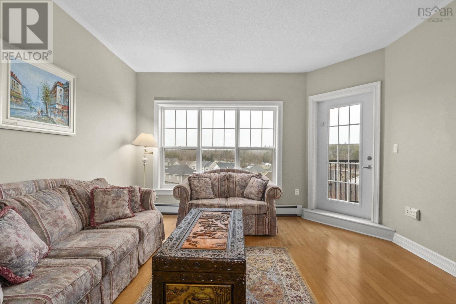 Property 30 of 47 of 401 277 Rutledge Street