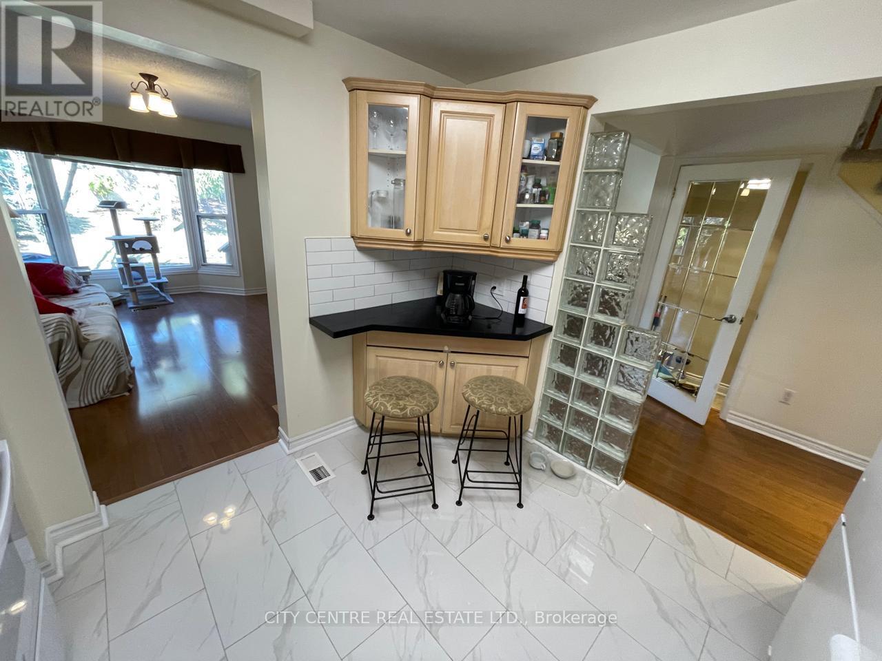79 TAMARACK CIRCLE - 11
