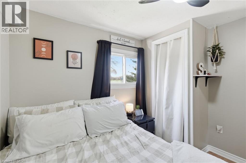 12 OUSE Street S - 33
