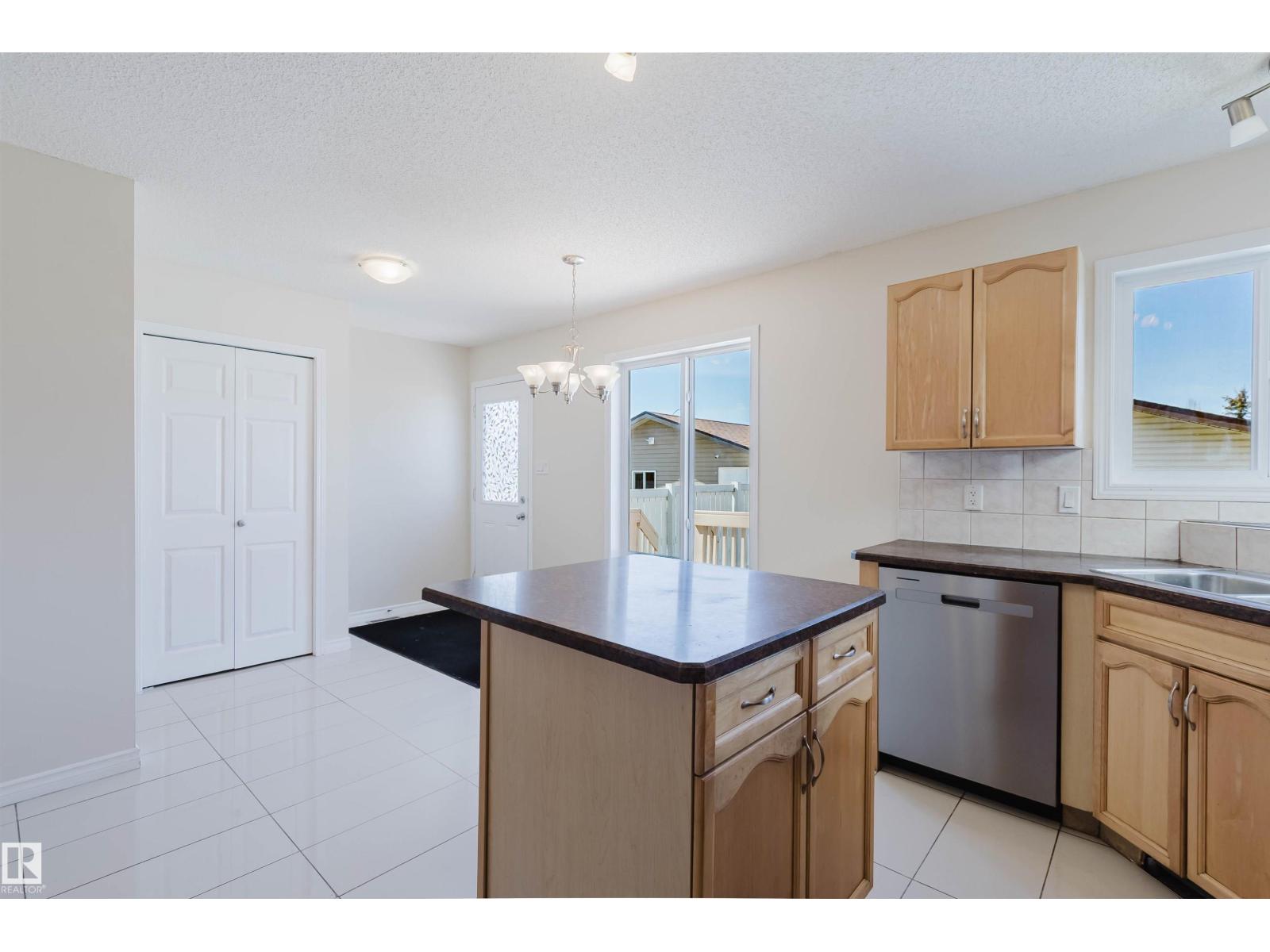 7713 SCHMID CR NW - 15