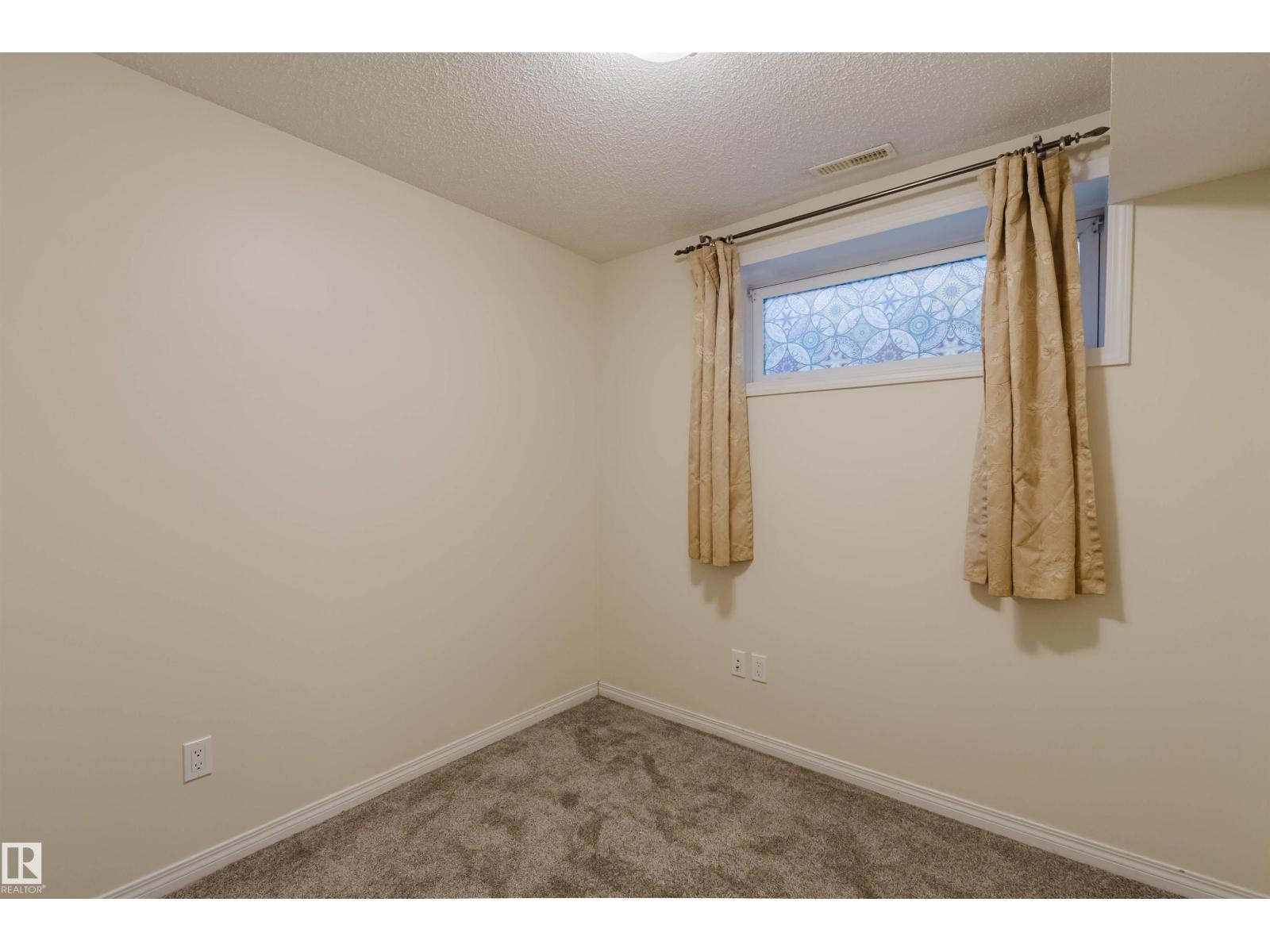 7713 SCHMID CR NW - 37