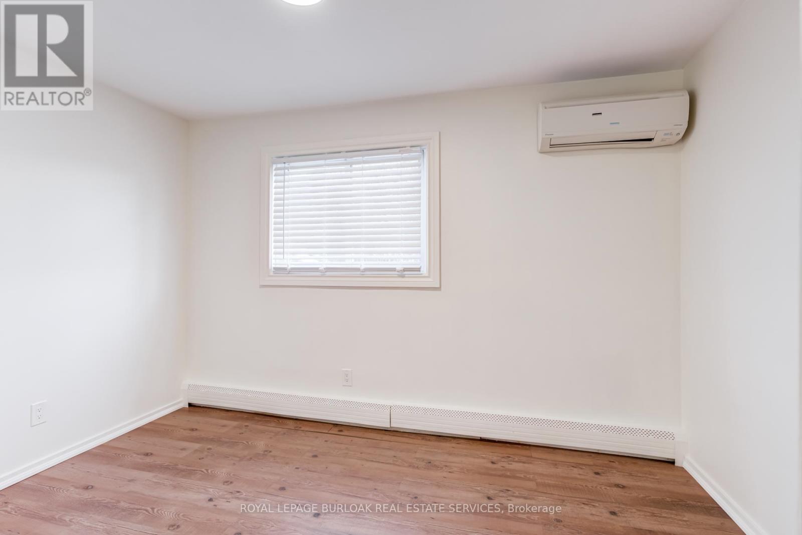 131 PARK ROW N - 33