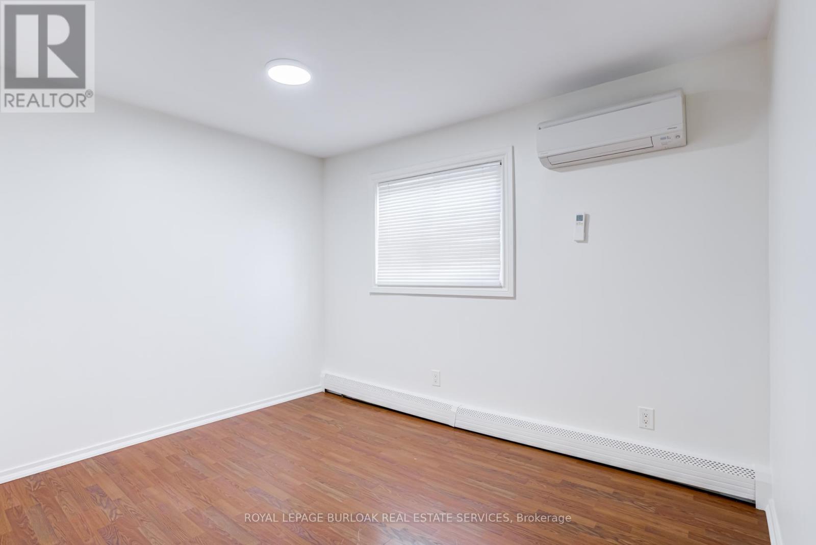 131 PARK ROW N - 36