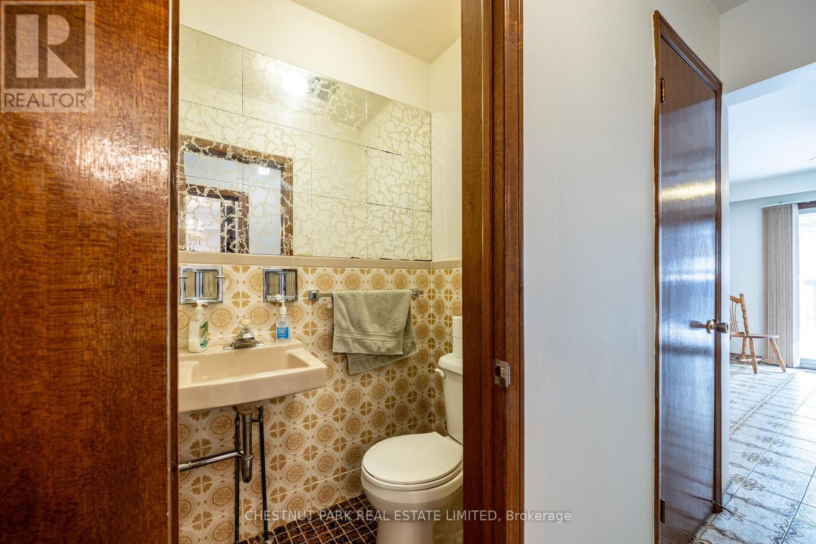 49 WOODVILLE AVENUE - 22
