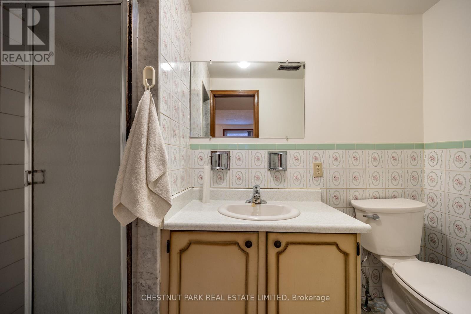 49 WOODVILLE AVENUE - 37