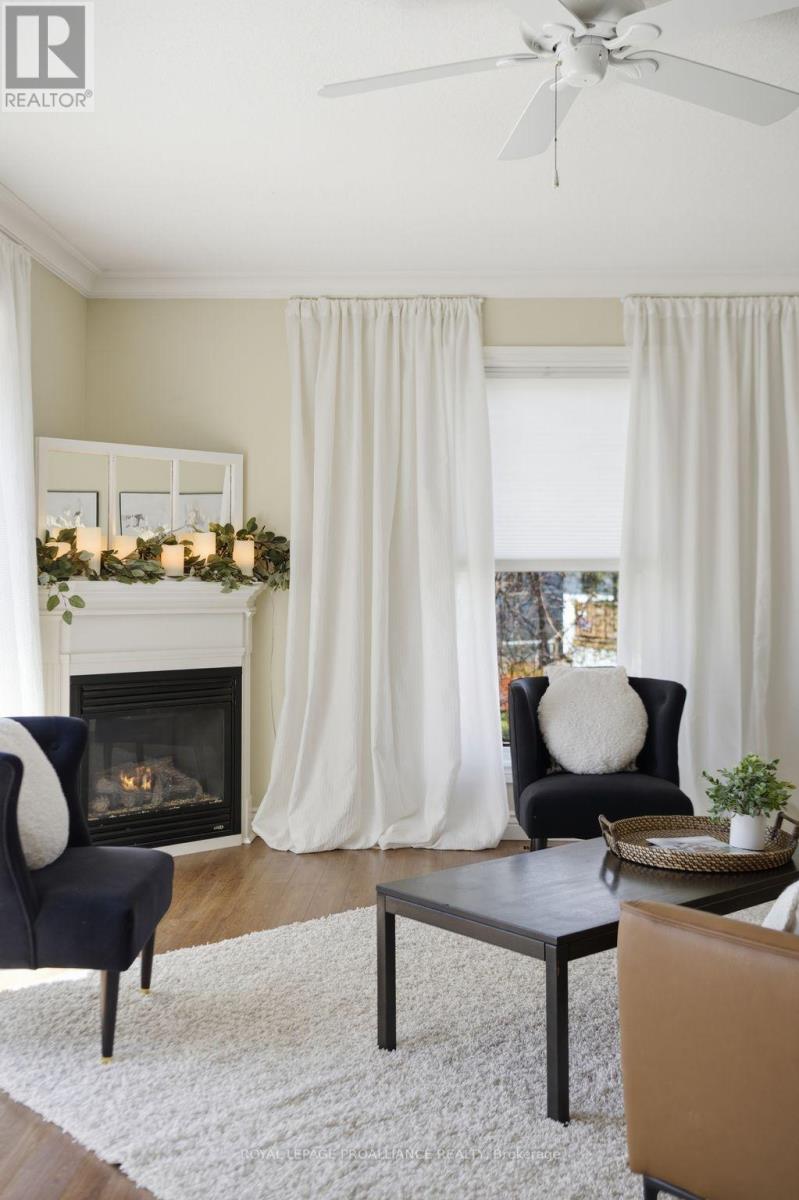 31 PRICE STREET E - 14
