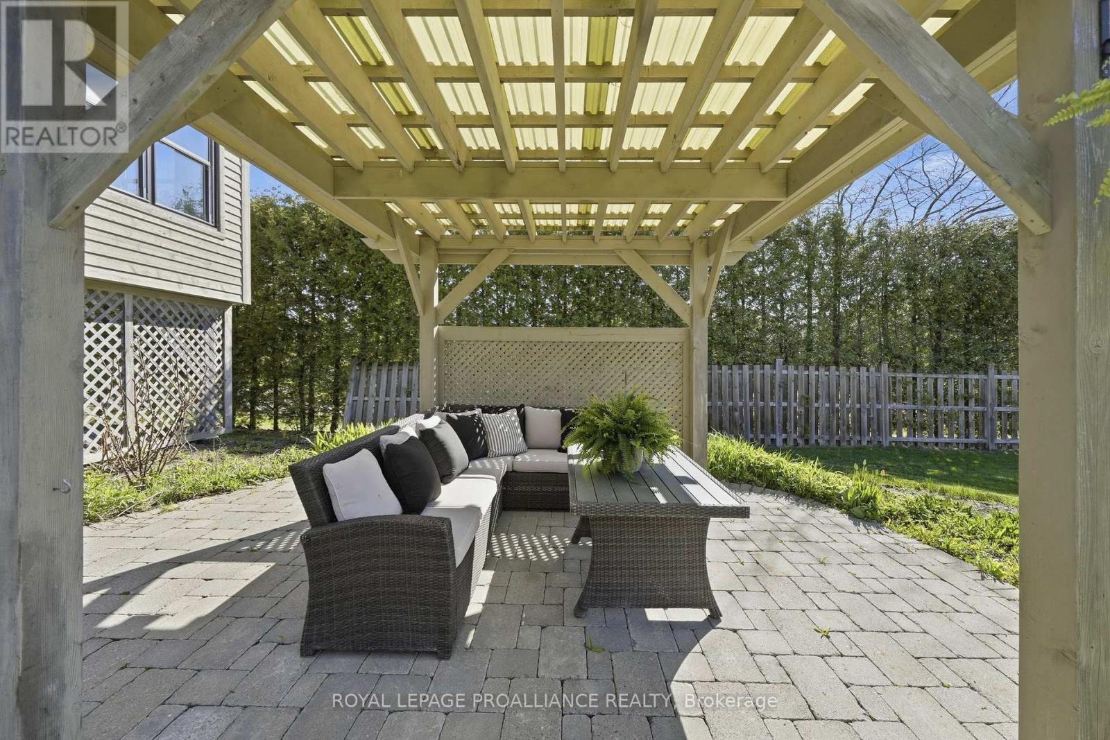 31 PRICE STREET E - 39
