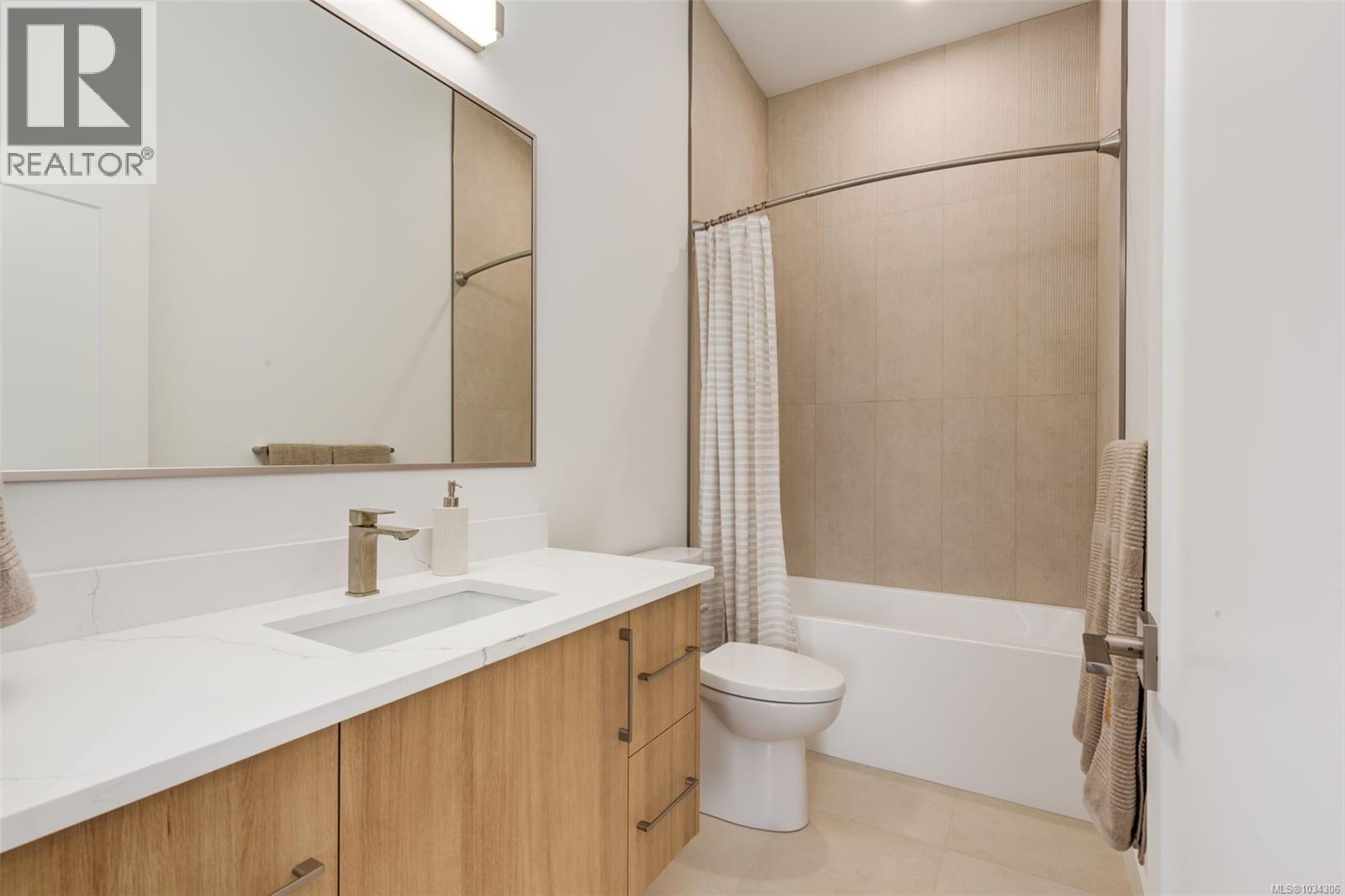 #302 7181 Lantzville Rd - 17