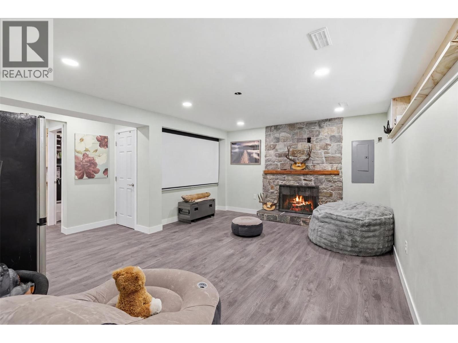 834 Bebek Road - 33