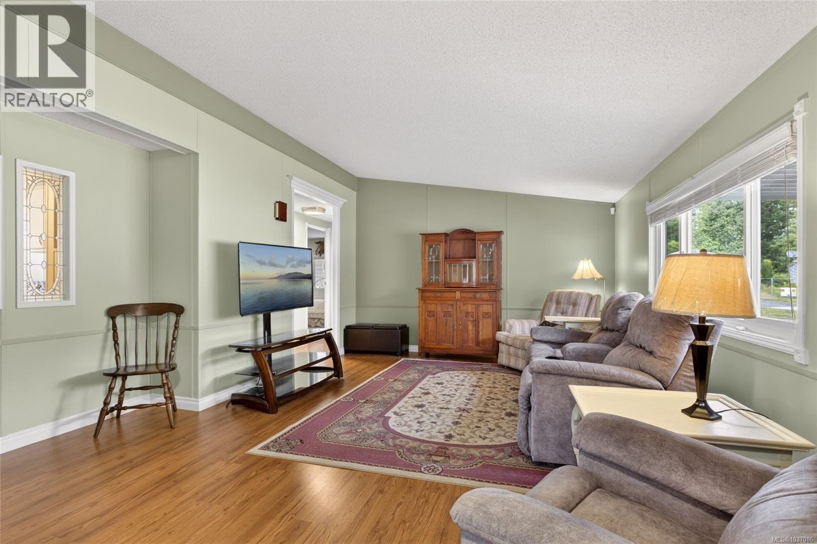 2200 Stadacona Dr - 16