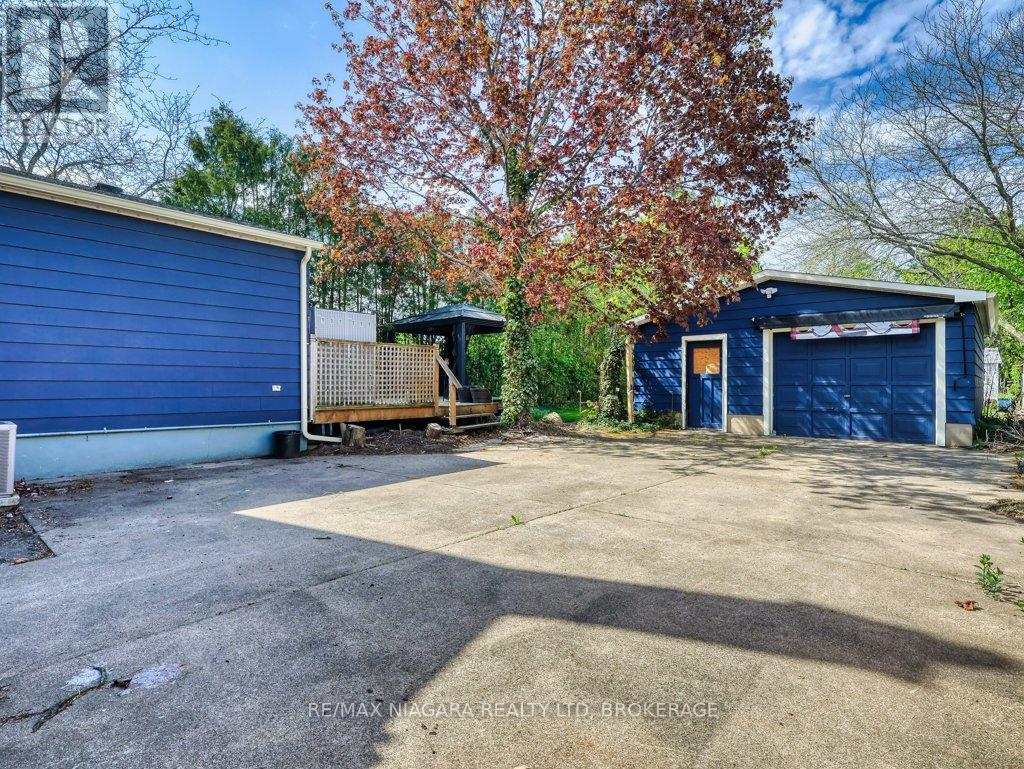 11 WINNIFRED AVENUE - 6