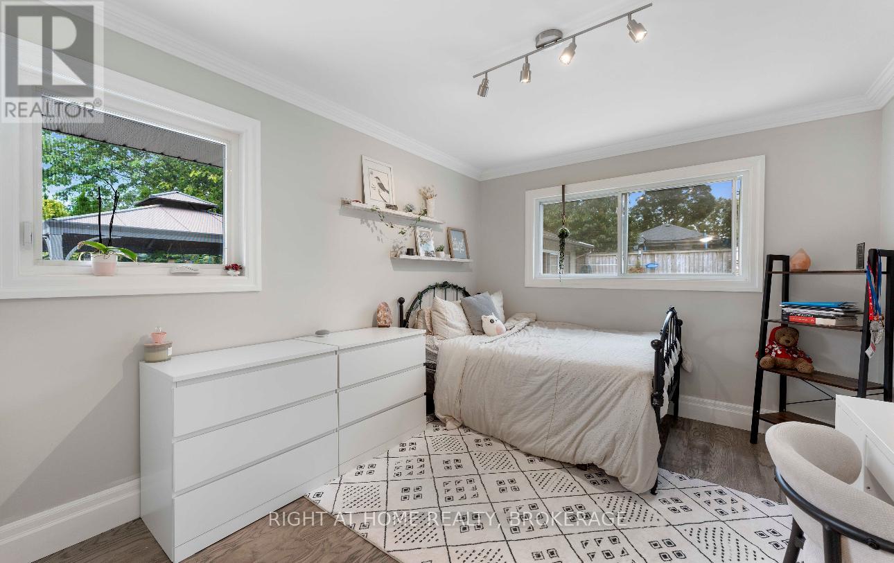 57 METCALFE STREET - 19