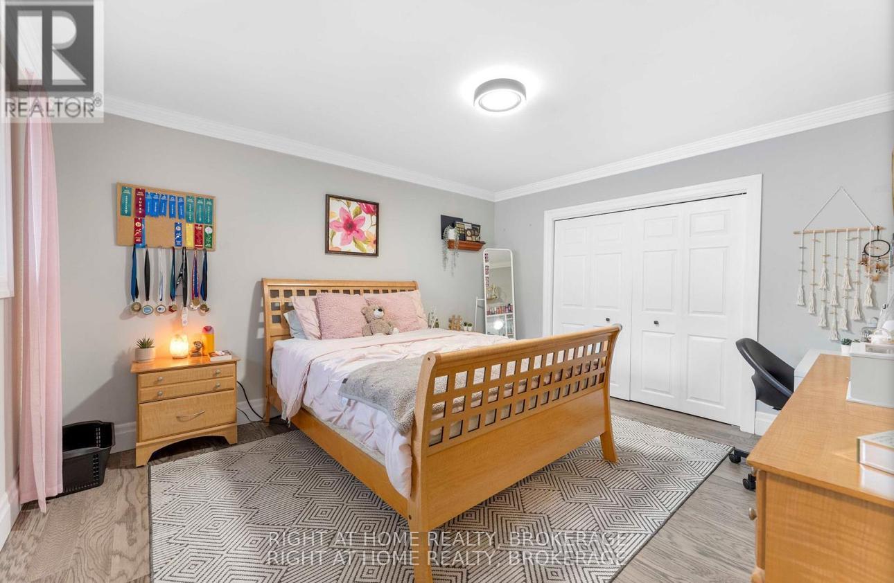 57 METCALFE STREET - 21