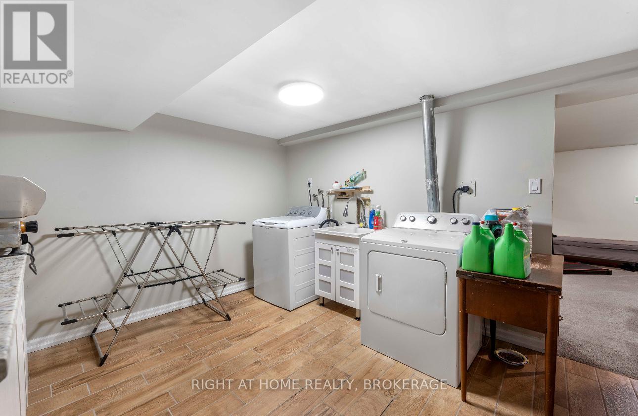 57 METCALFE STREET - 32