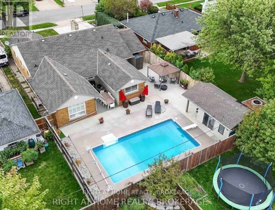 57 METCALFE STREET - 48