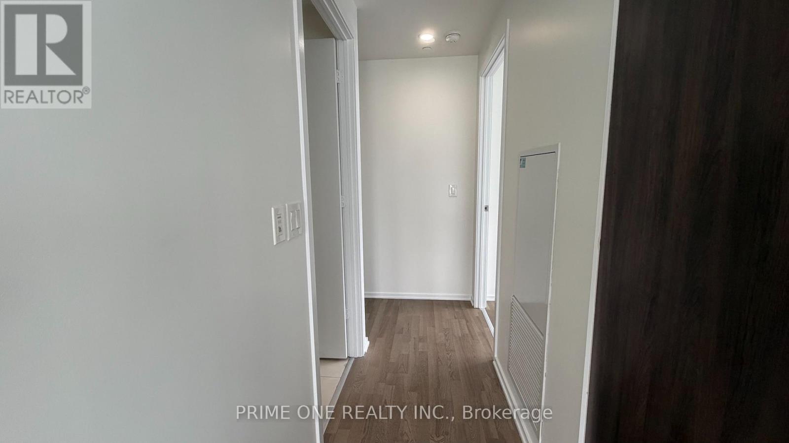 #1704 1 BLOOR STREET E - 19