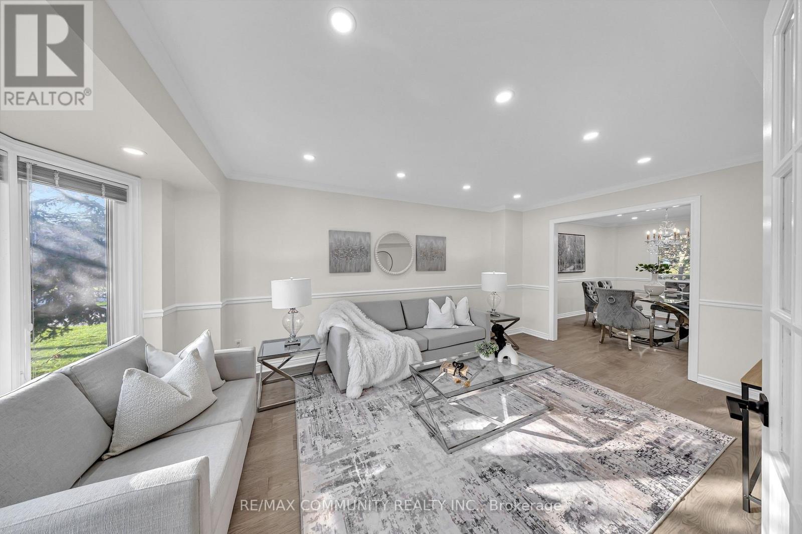 2387 DENVALE DRIVE - 13