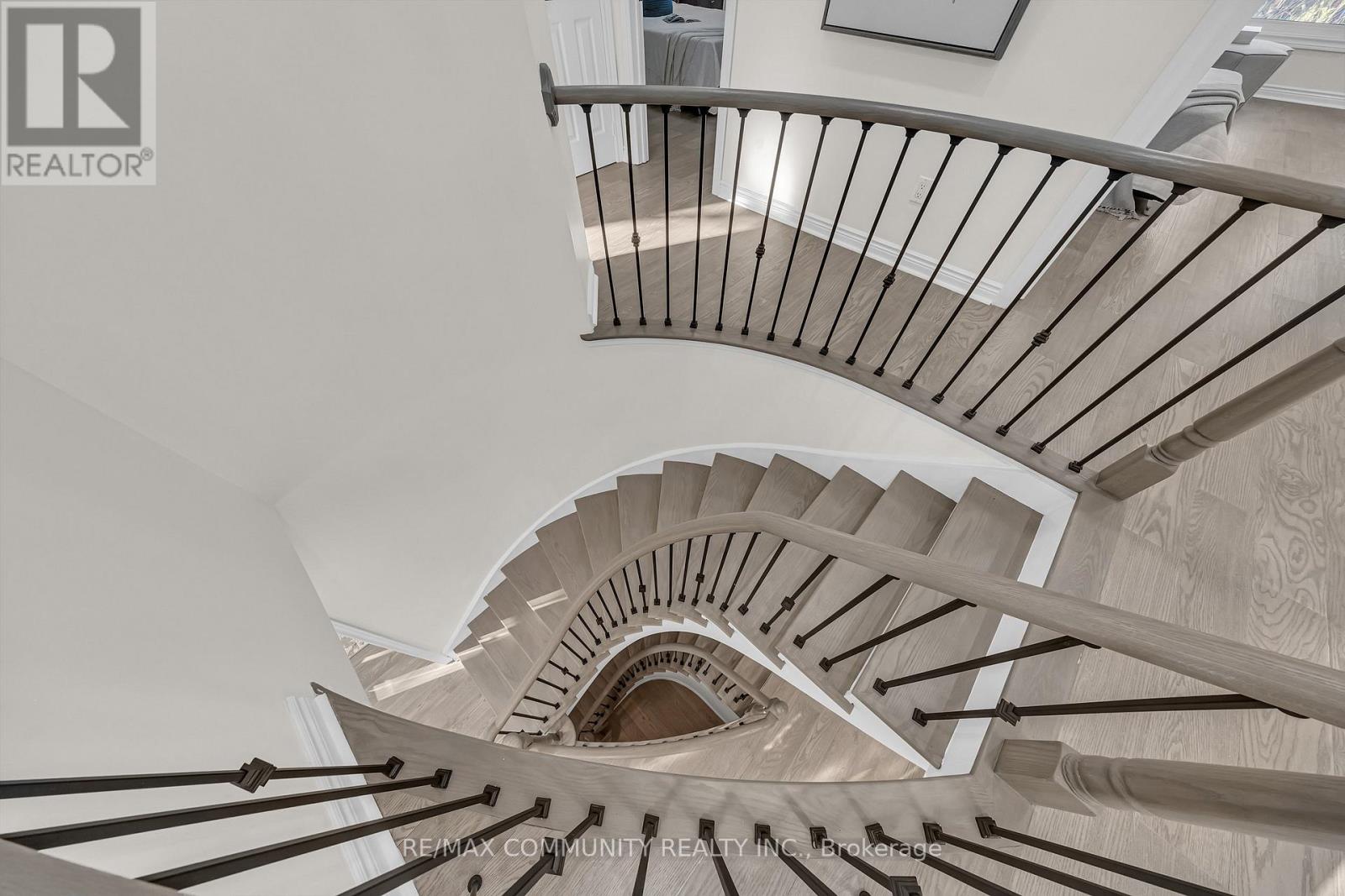 2387 DENVALE DRIVE - 31
