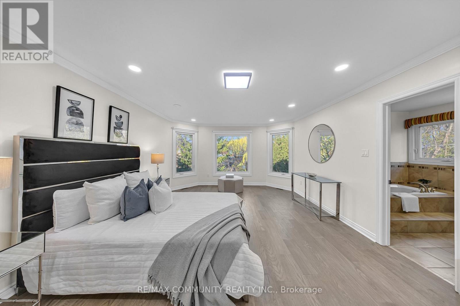 2387 DENVALE DRIVE - 38