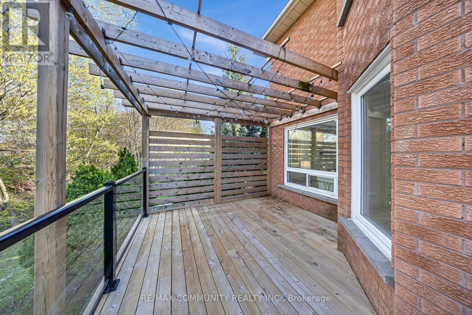 2387 DENVALE DRIVE - 6