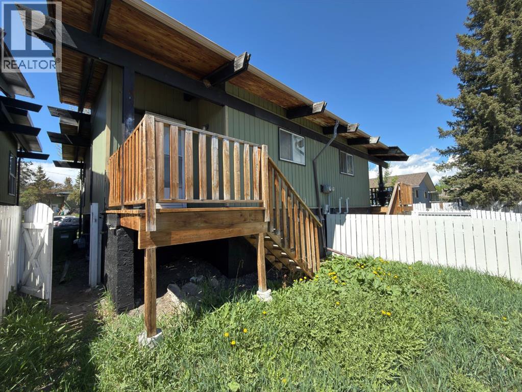 11010 5 Street SW - 13