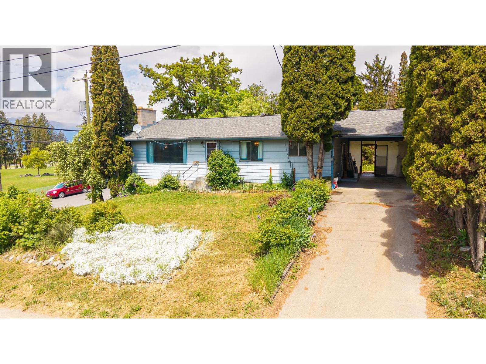 1104 Erickson Street - 1