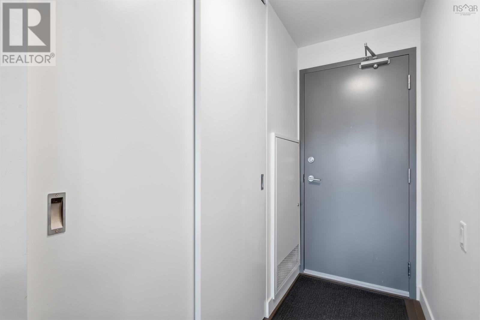 #508 1048 Wellington Street - Image 3
