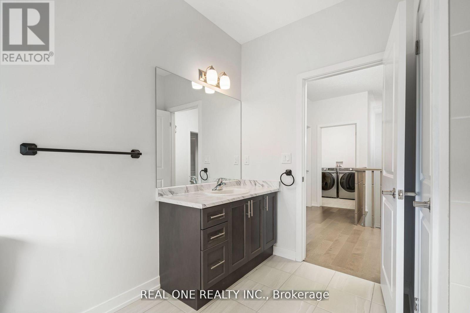 14 TWELVE TREES COURT - 23