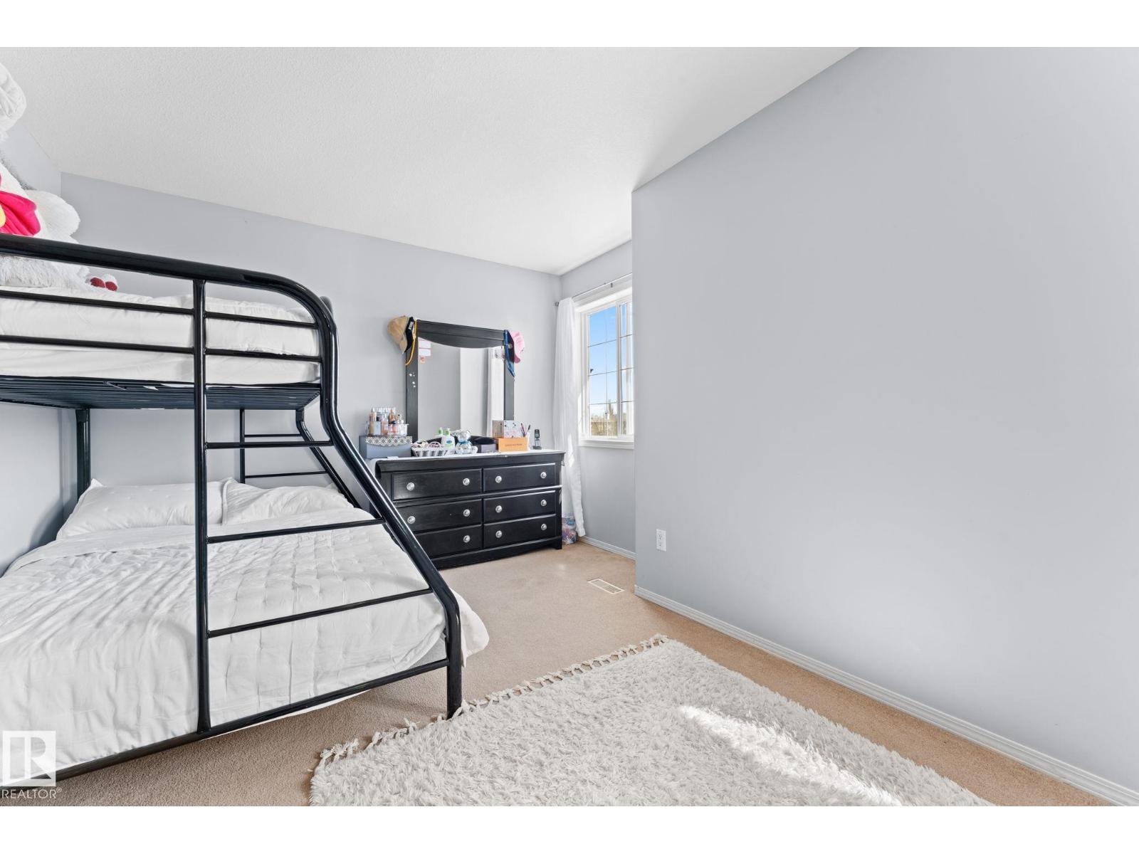 2124 35A AV NW - 24