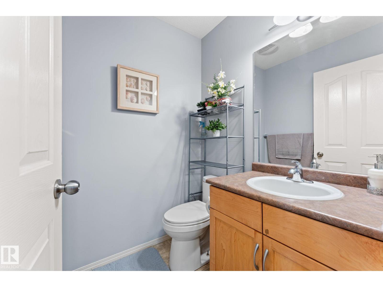 2124 35A AV NW - 26