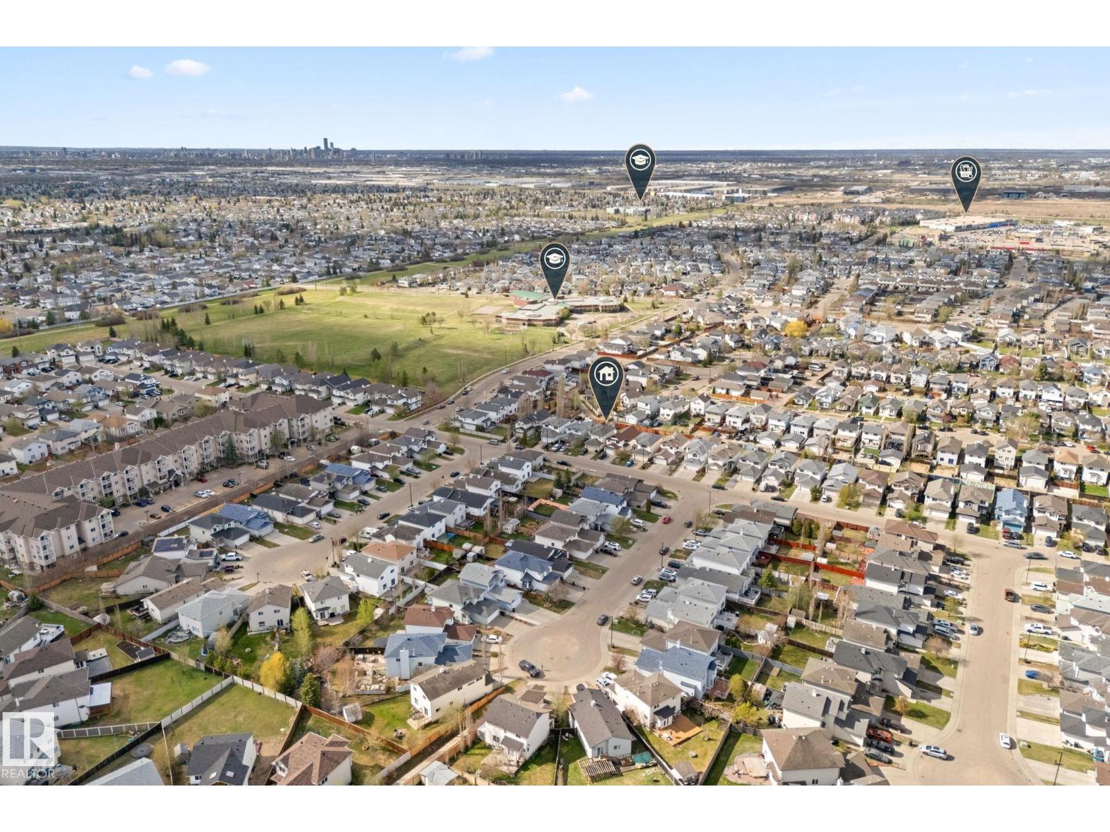 2124 35A AV NW - 43