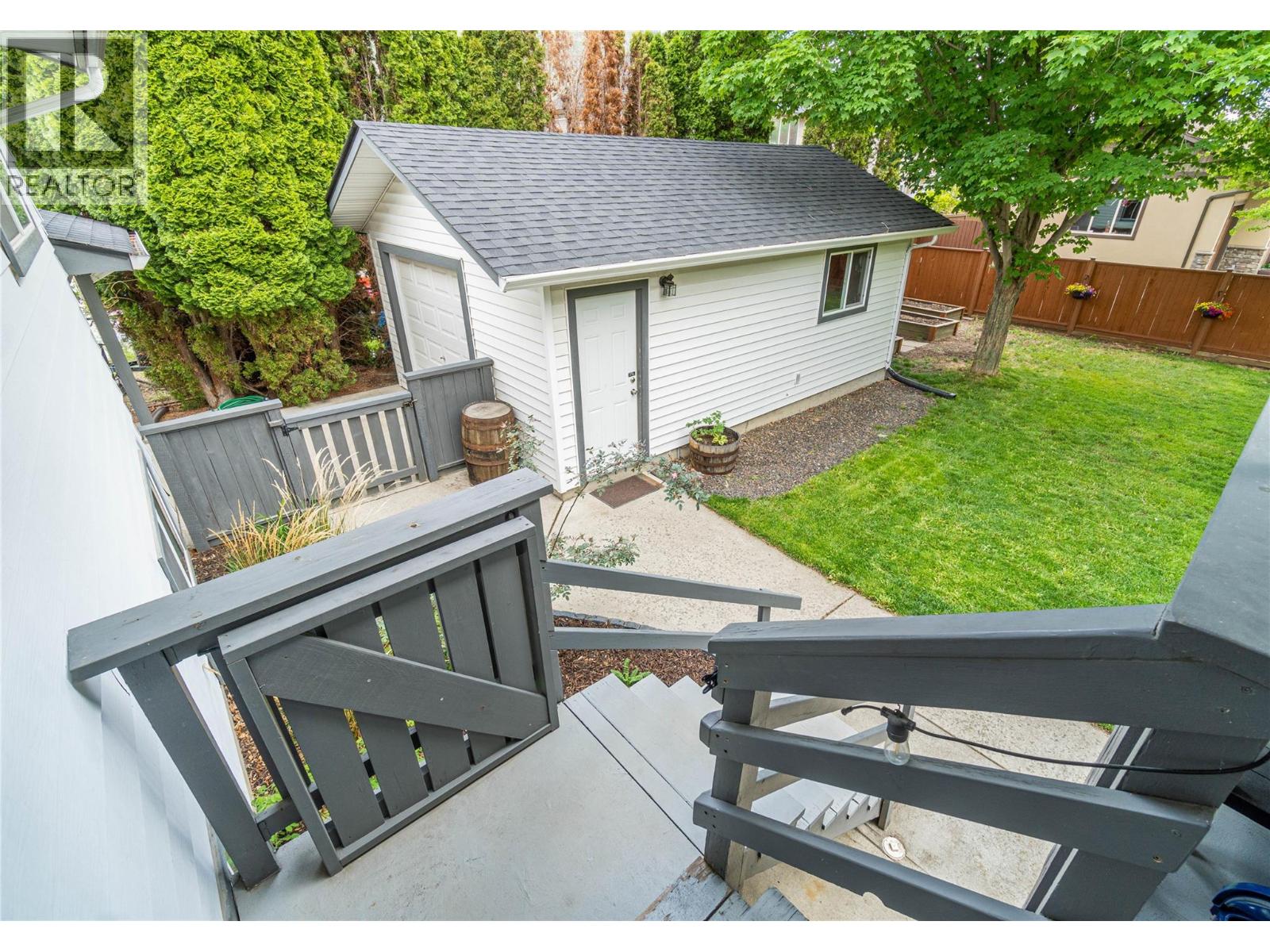 879 SERLE Road - 21