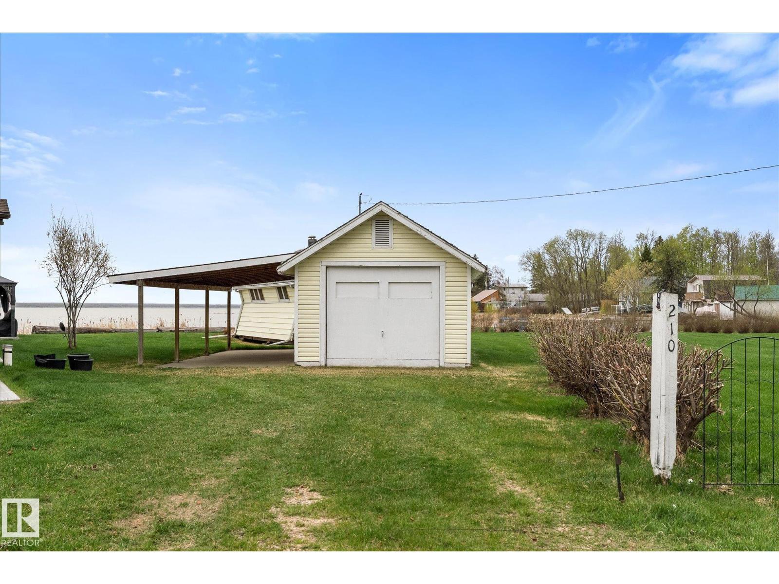 210 2 Street - 9