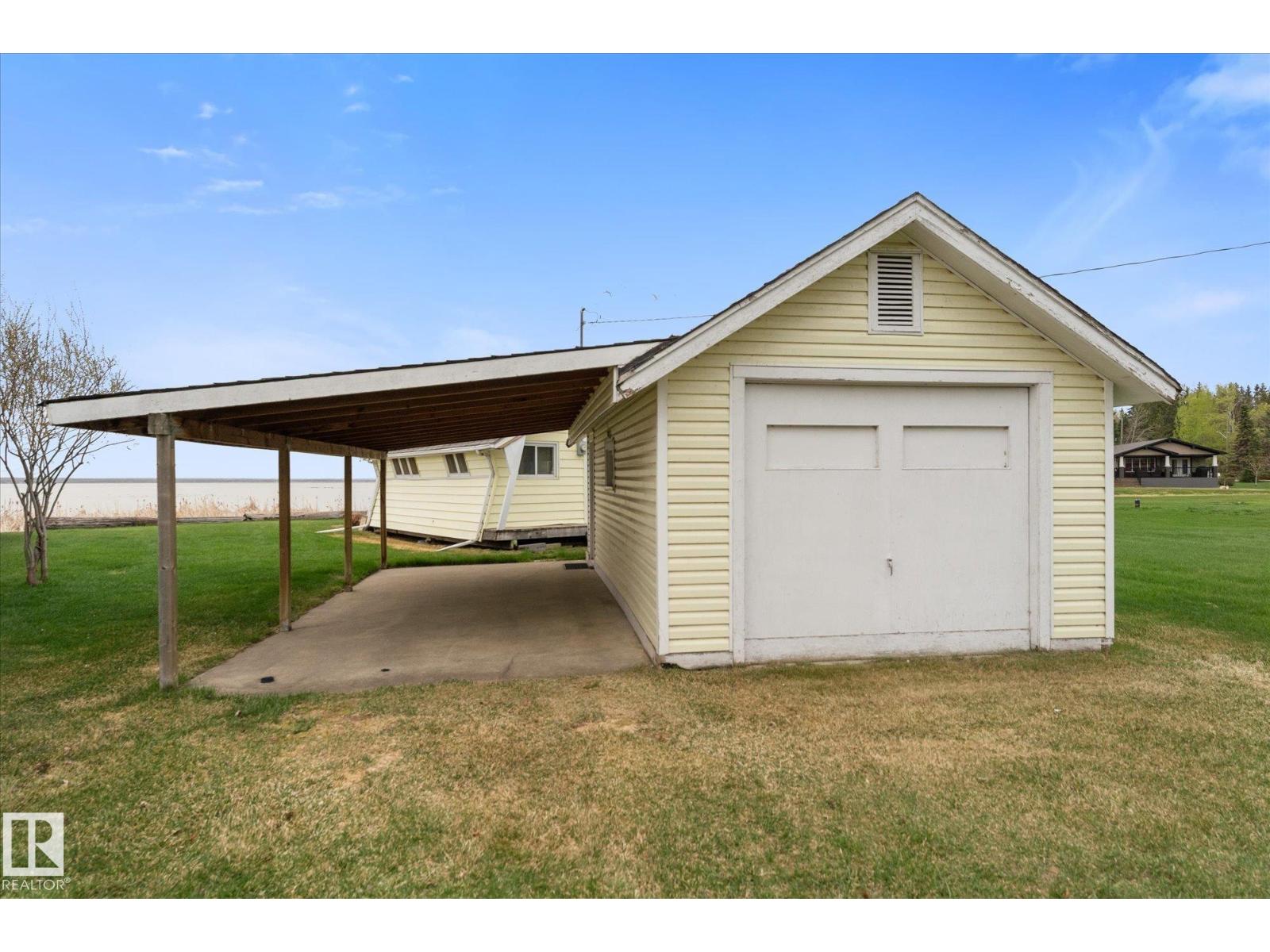 210 2 Street - 10
