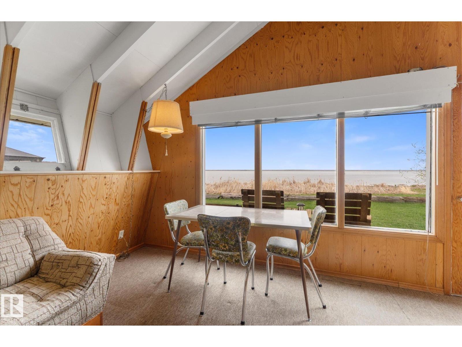 210 2 Street - 22