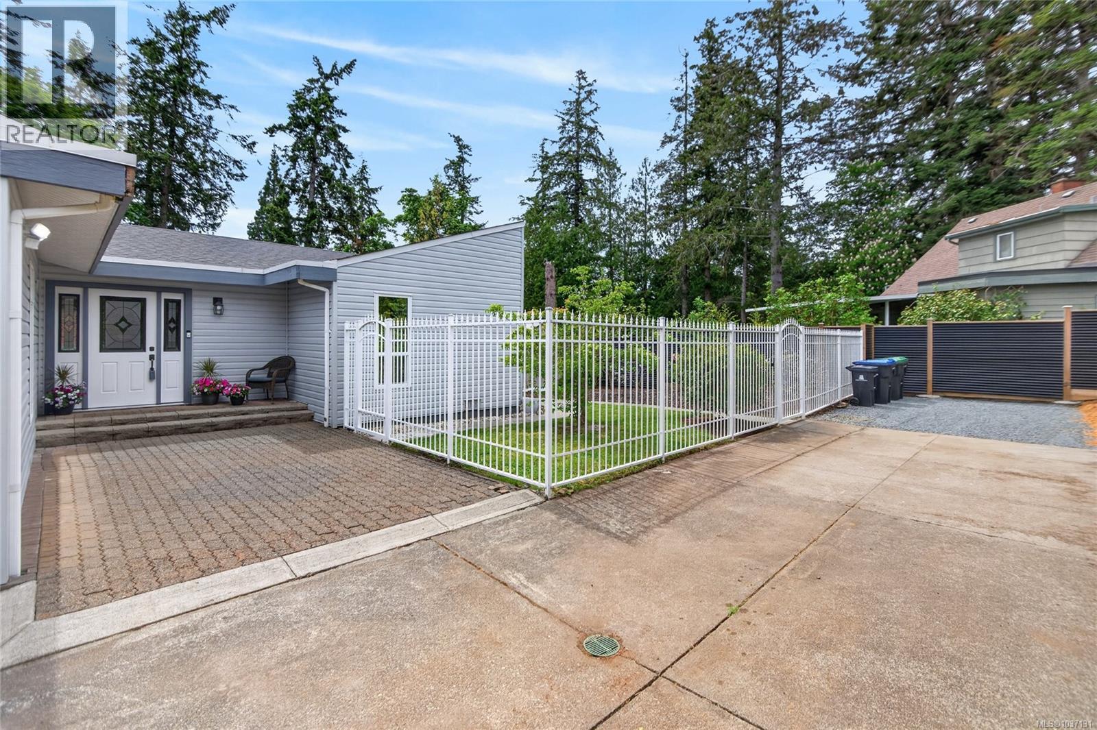 375 Georgia Crt - Image 3