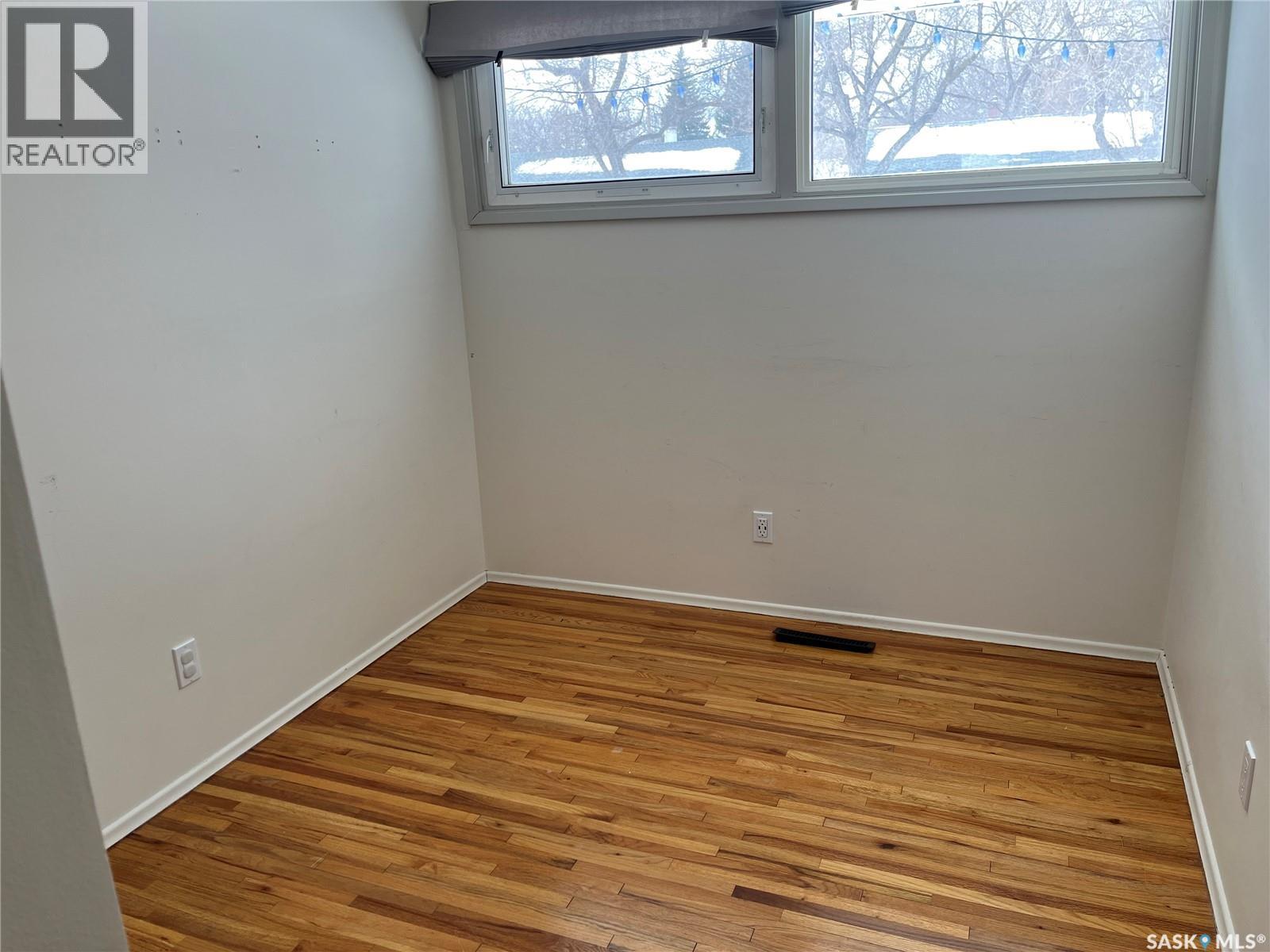 2745 ABBOTT ROAD - 13