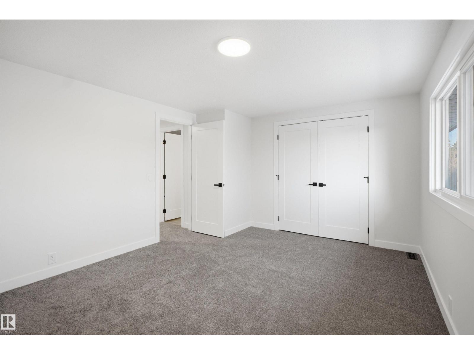 1706 37 ST NW, Edmonton
